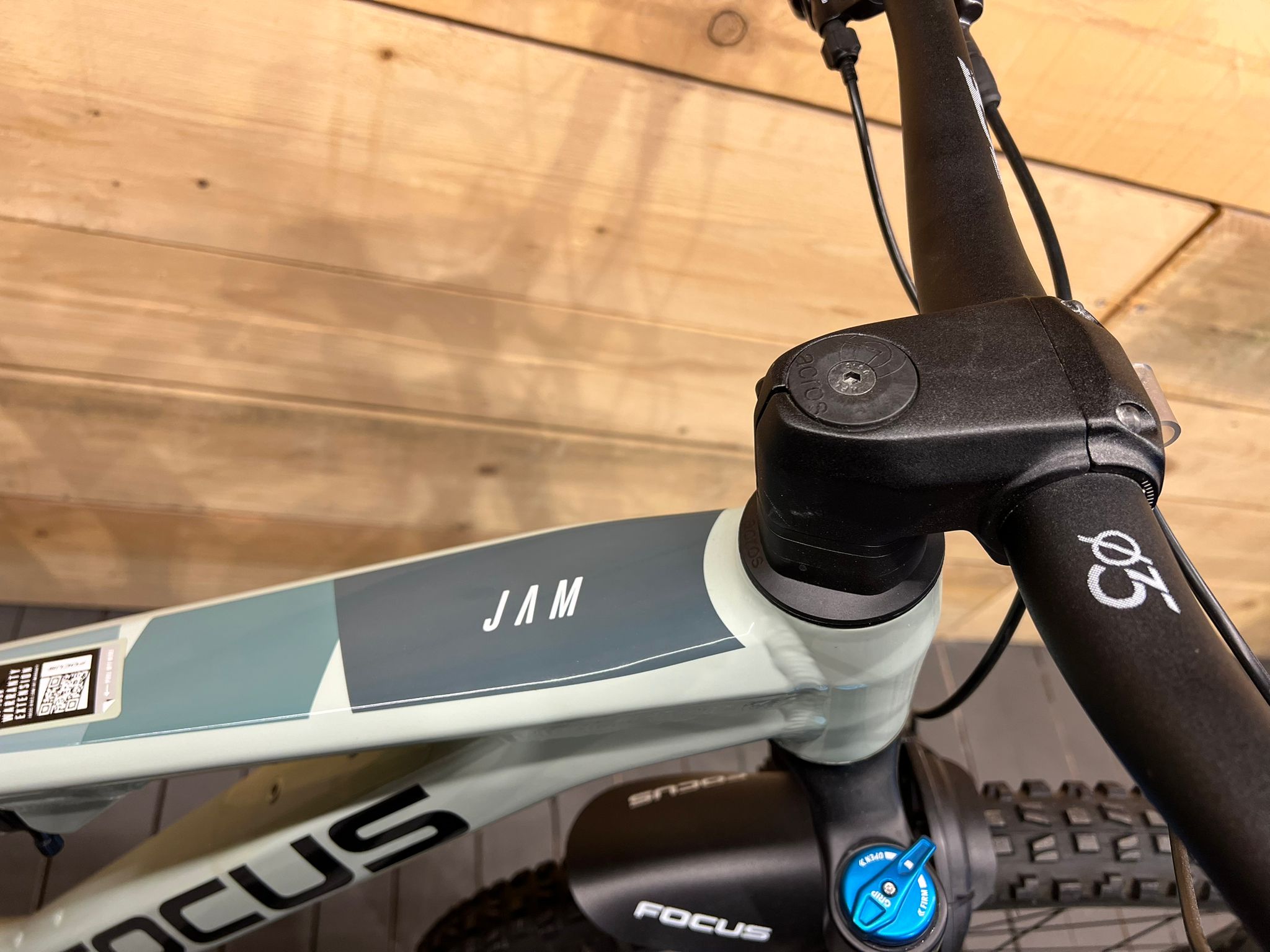 MTB FOCUS JAM 6.9 2022 USATA