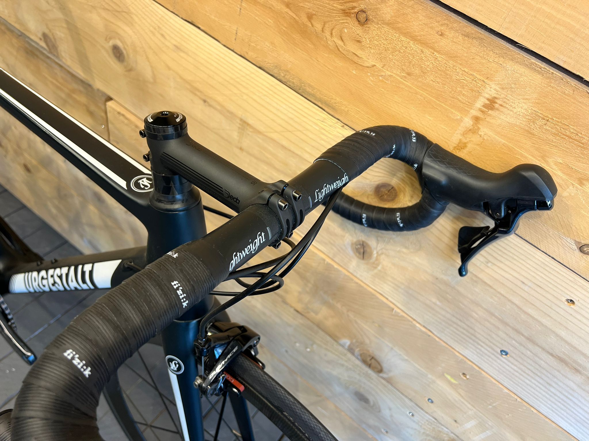 WhatsApp Image 2025-11-11 at 11.54.54 (3) Bicicletta da corsa LIGHTWEIGHT URGESTALT USATA