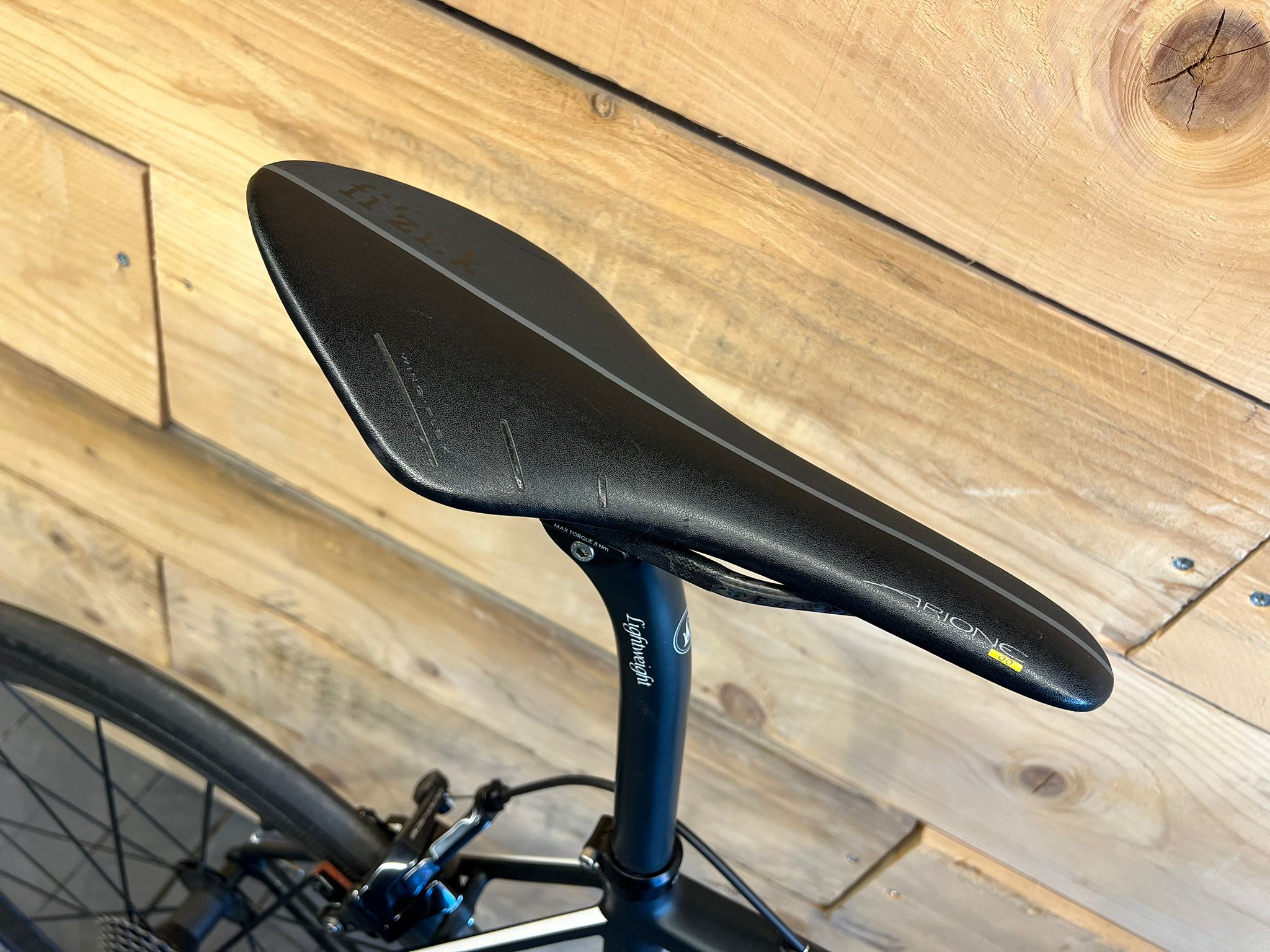 WhatsApp Image 2025-11-11 at 11.54.54 (5) Bicicletta da corsa LIGHTWEIGHT URGESTALT USATA